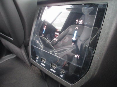 2025 GMC Yukon AT4 Ultimate