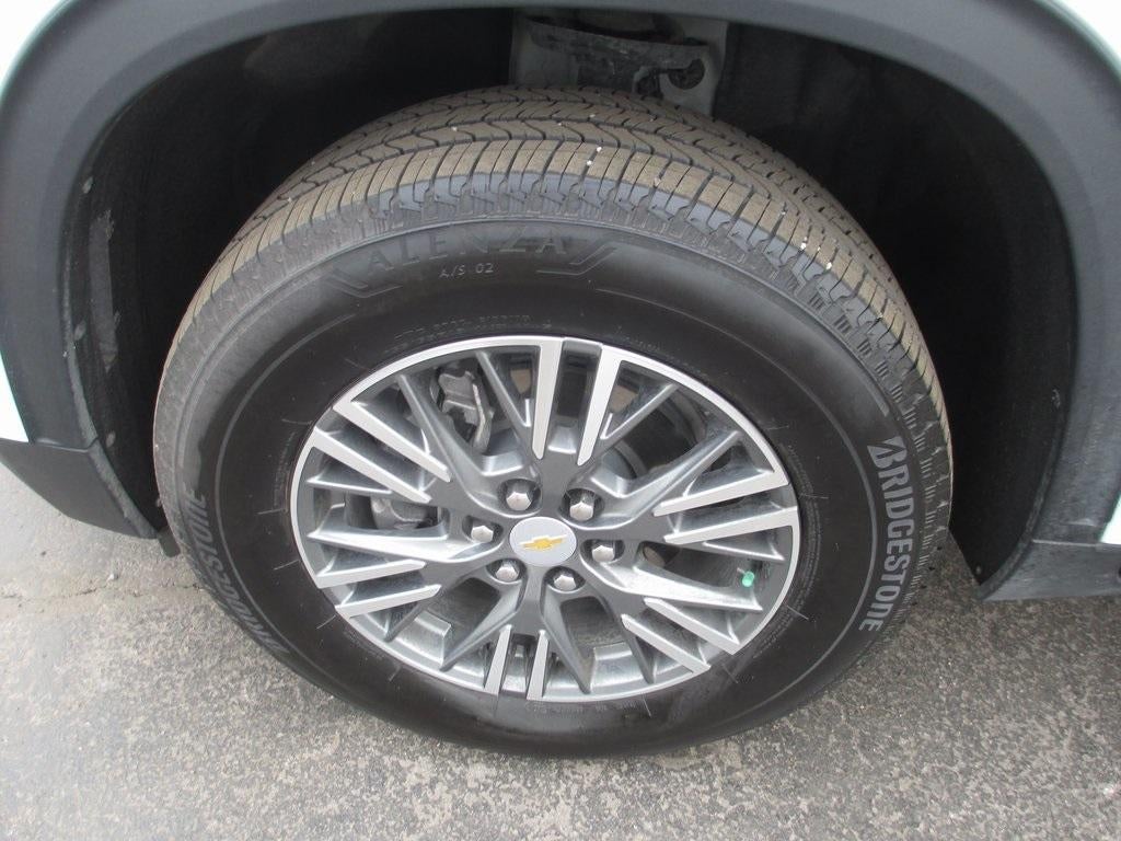 2024 Chevrolet Traverse LS