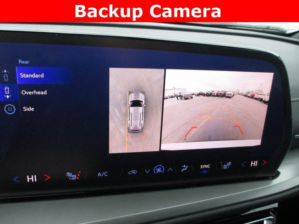 2024 Chevrolet Traverse LS