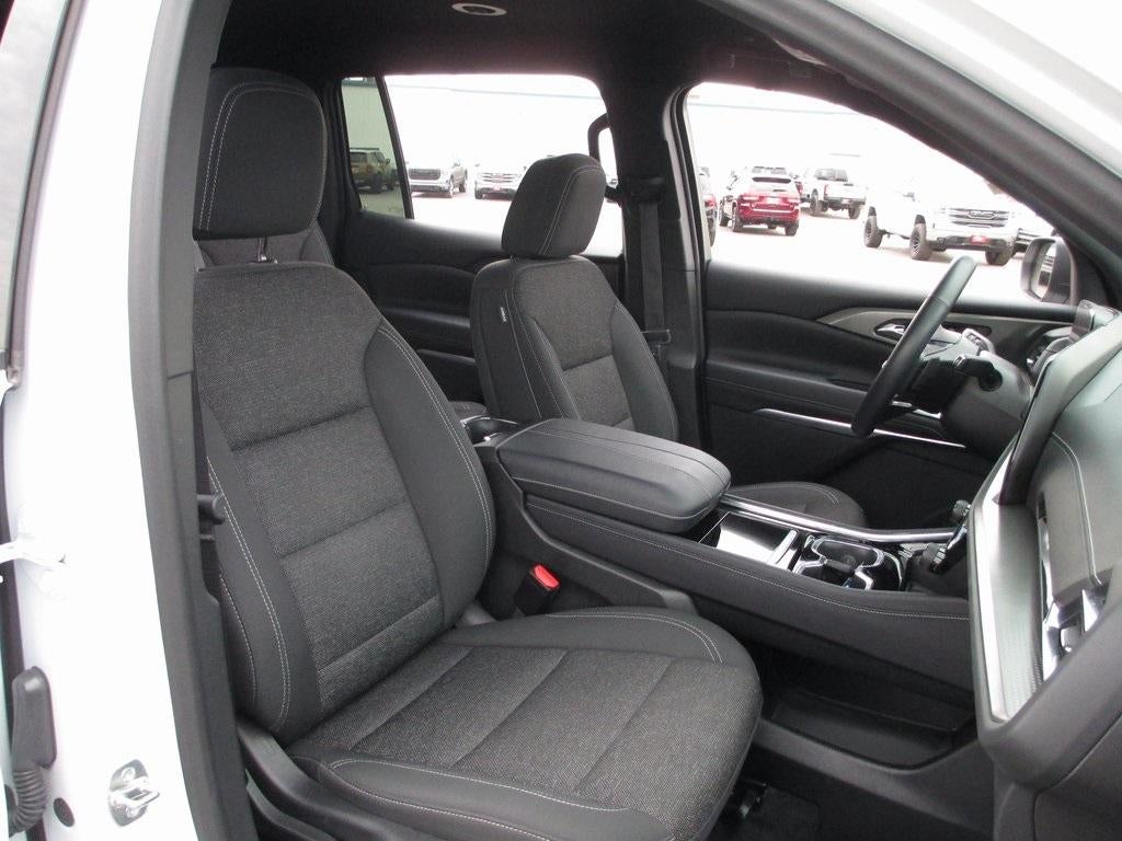 2024 Chevrolet Traverse LS