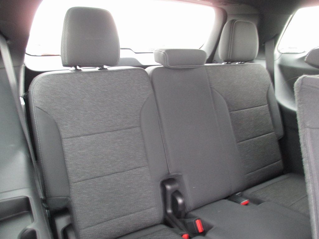 2024 Chevrolet Traverse LS