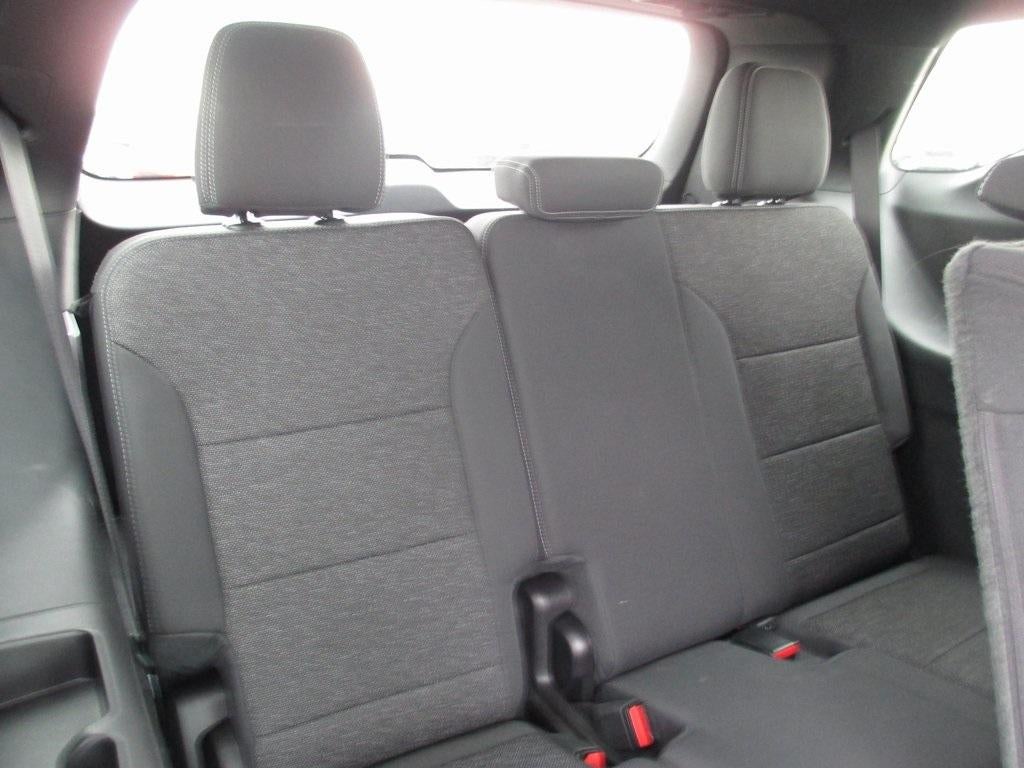 2024 Chevrolet Traverse LS