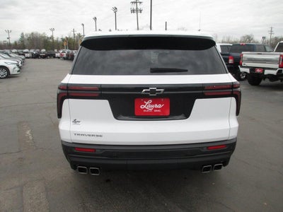 2024 Chevrolet Traverse LS