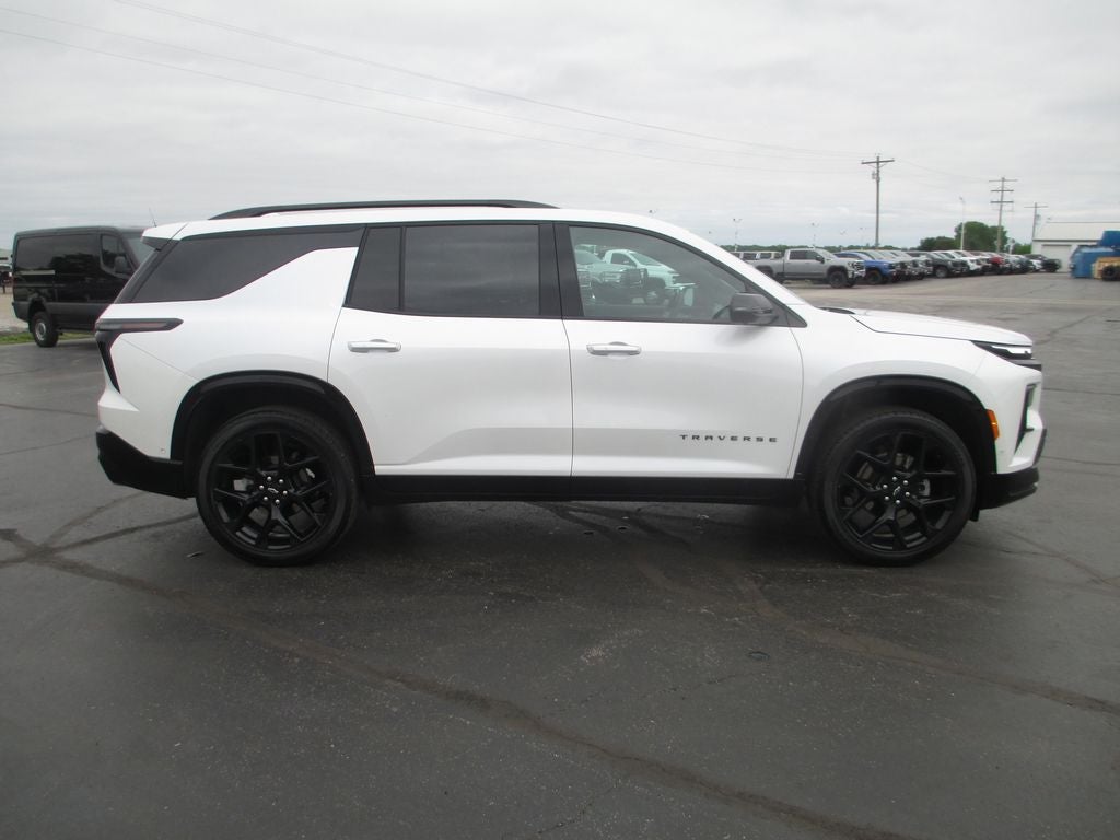 2024 Chevrolet Traverse RS