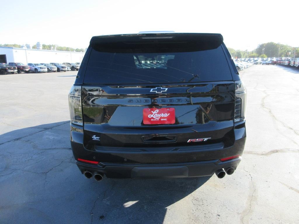 2025 Chevrolet Suburban RST