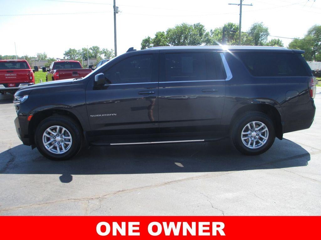 2023 Chevrolet Suburban LT
