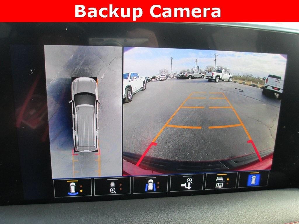 2023 Chevrolet Suburban RST