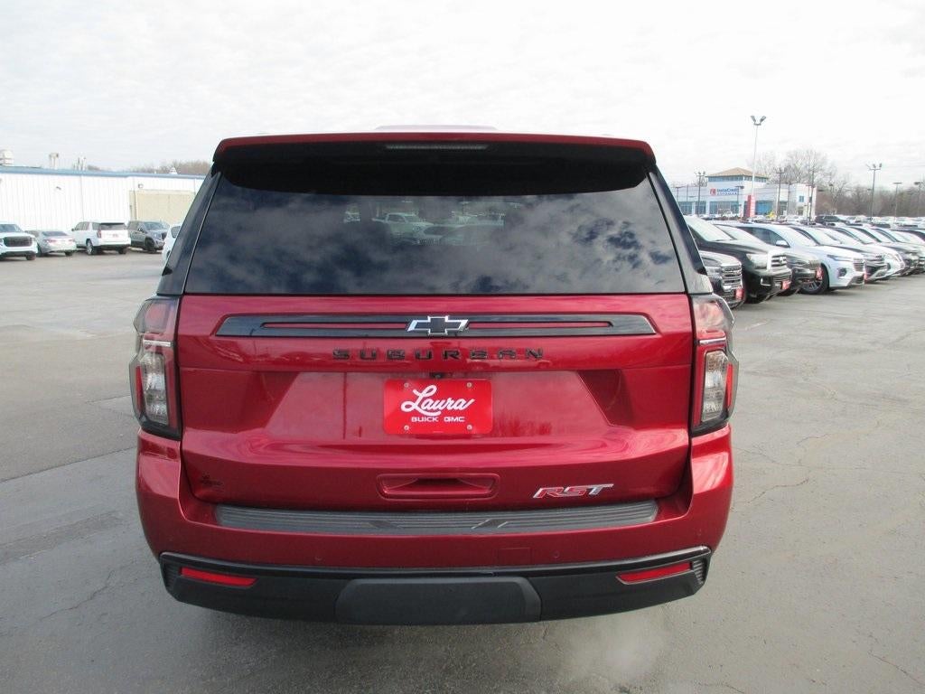 2023 Chevrolet Suburban RST
