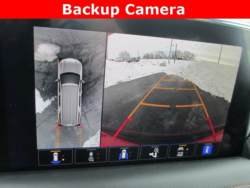 2023 Chevrolet Suburban RST