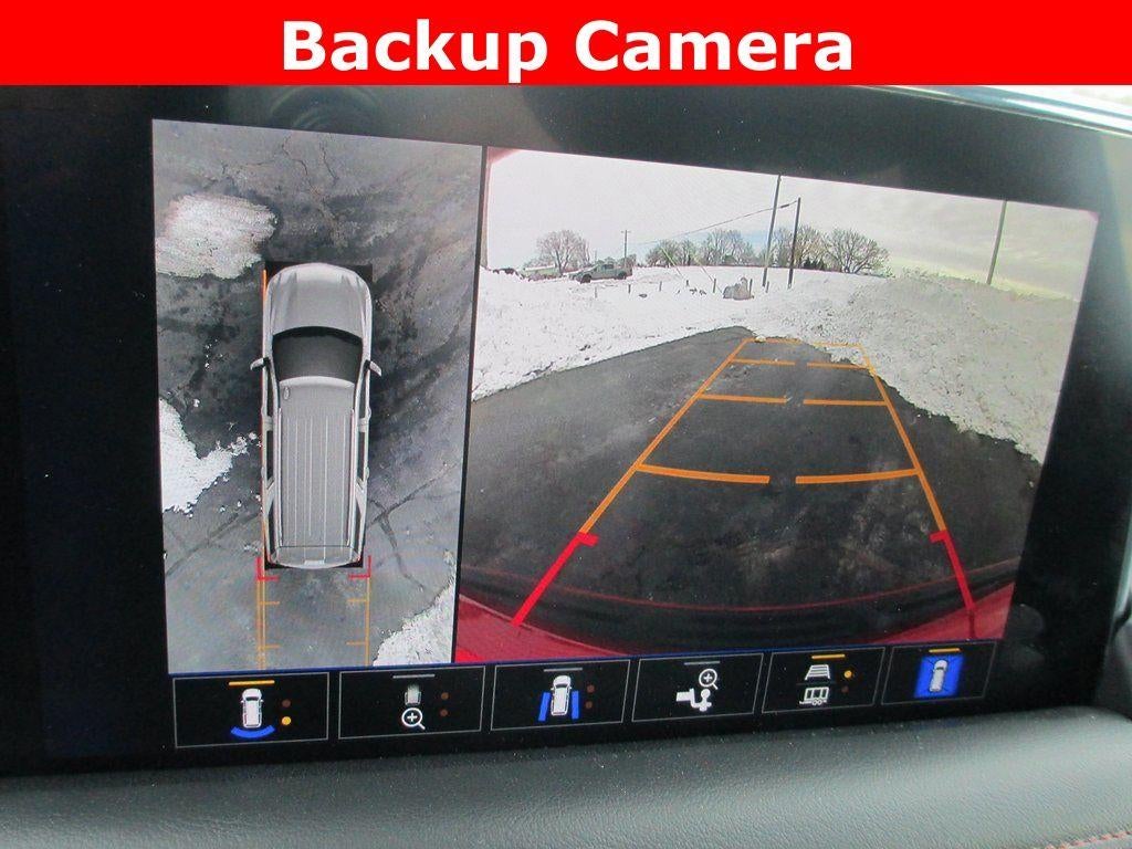 2023 Chevrolet Suburban RST