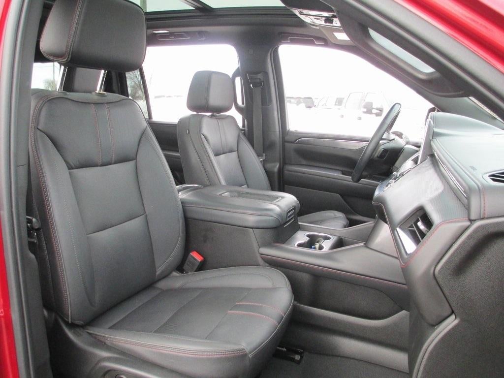 2023 Chevrolet Suburban RST