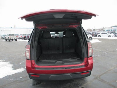 2023 Chevrolet Suburban RST