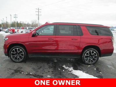 2023 Chevrolet Suburban RST