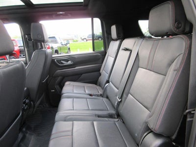 2023 Chevrolet Suburban RST
