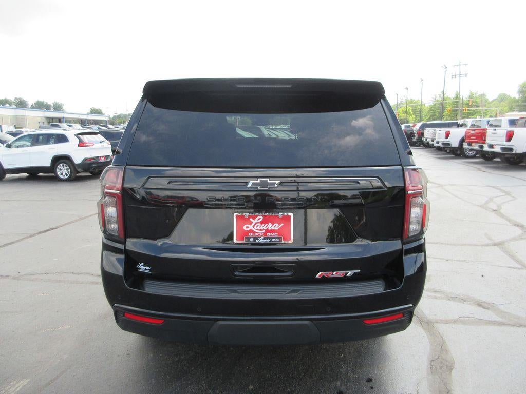 2023 Chevrolet Suburban RST