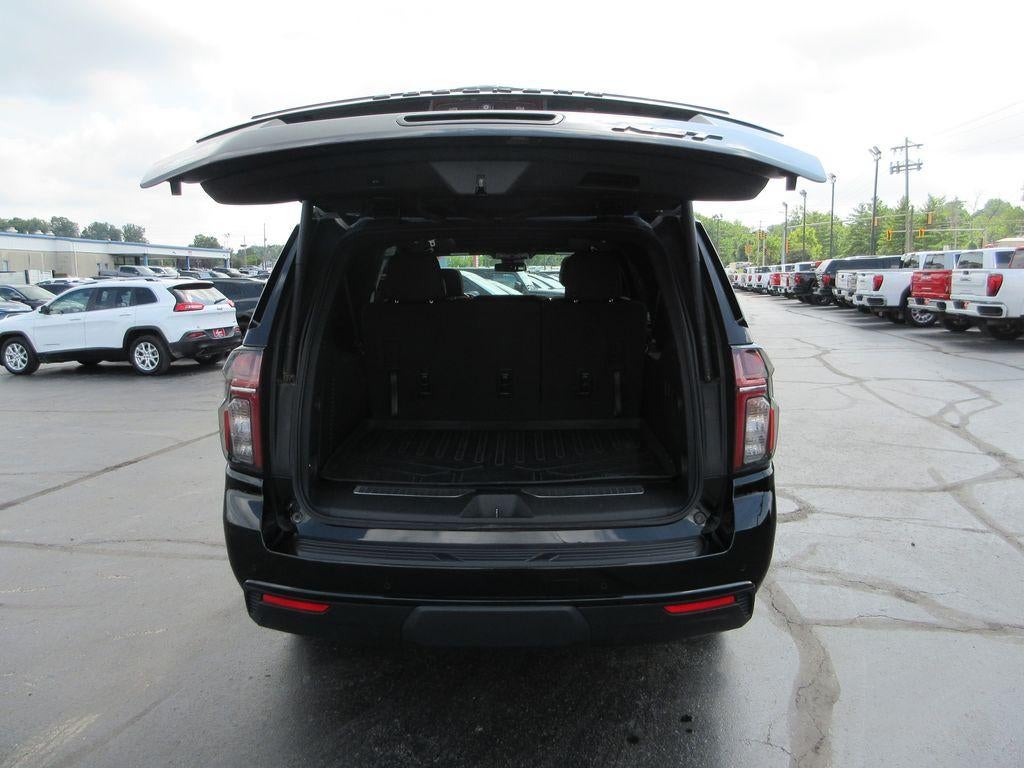 2023 Chevrolet Suburban RST