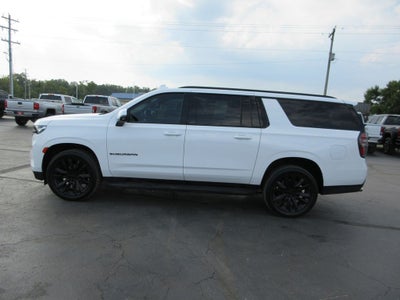 2023 Chevrolet Suburban RST