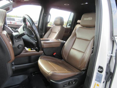 2022 Chevrolet Suburban High Country