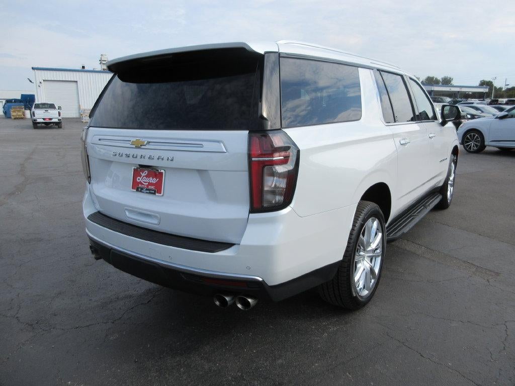2022 Chevrolet Suburban High Country