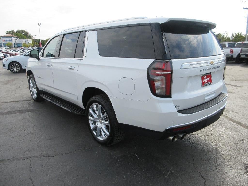 2022 Chevrolet Suburban High Country