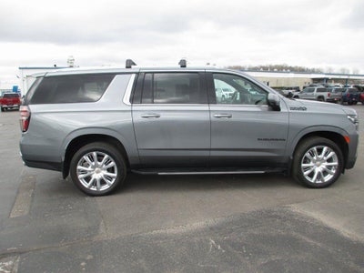 2022 Chevrolet Suburban High Country