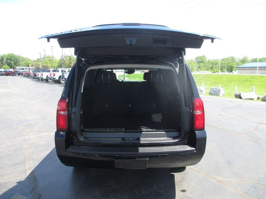 2017 Chevrolet Suburban LT