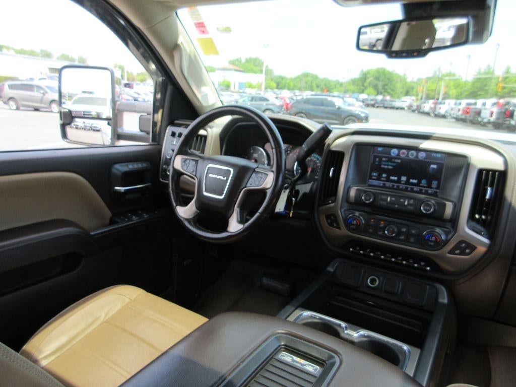 2017 GMC Sierra 2500 HD Denali