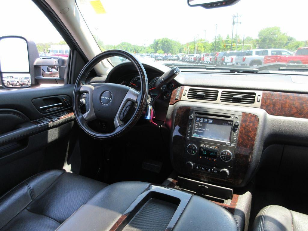2014 GMC Sierra 3500 HD SRW Denali