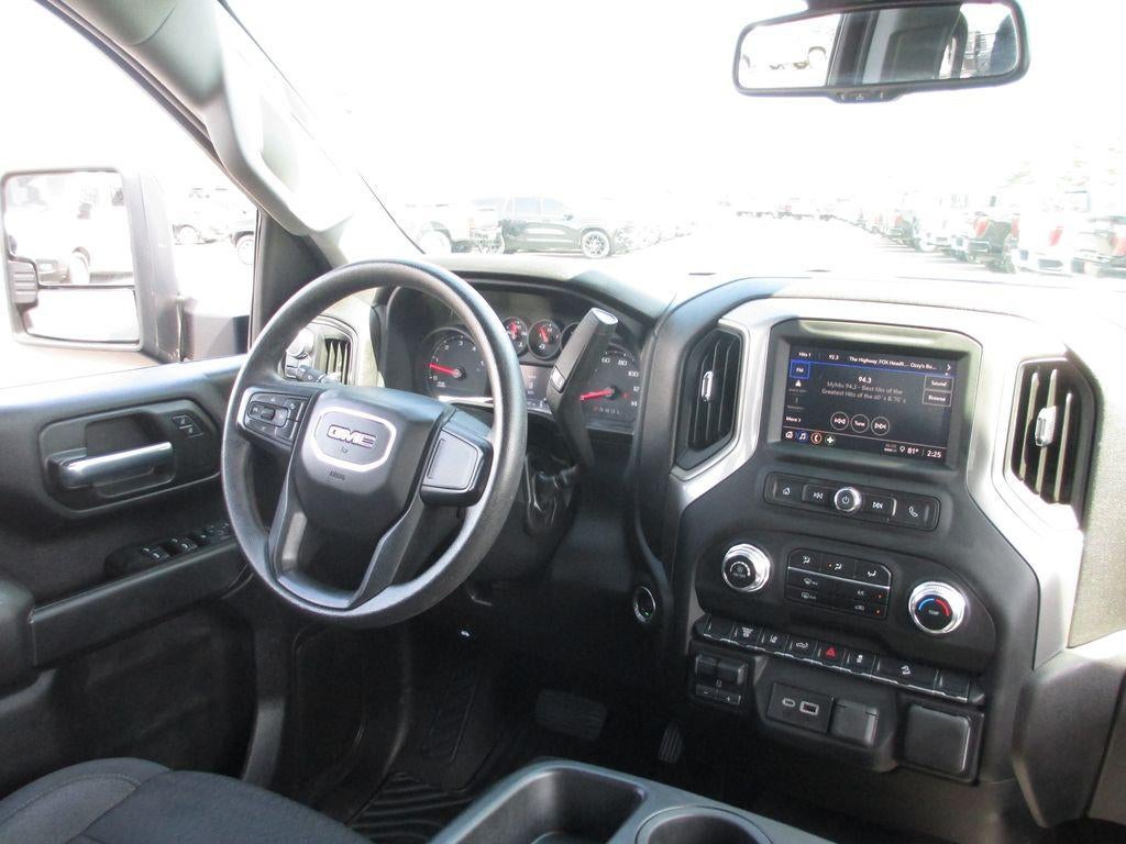 2024 GMC Sierra 2500 HD Pro