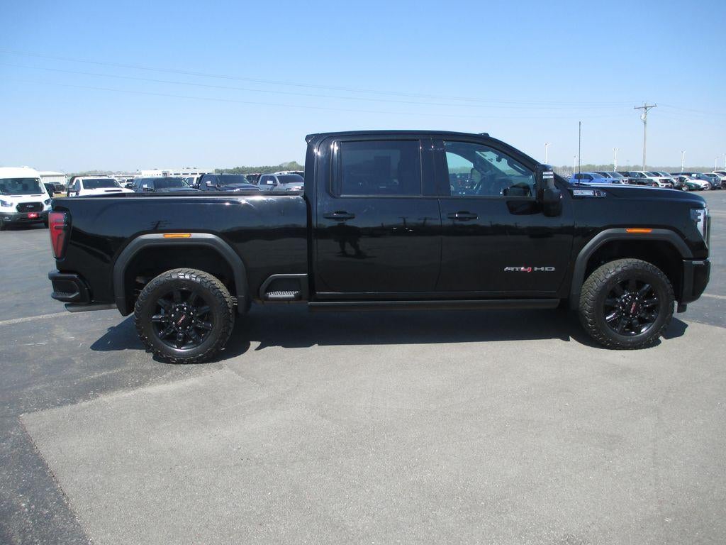 2024 GMC Sierra 2500 HD AT4