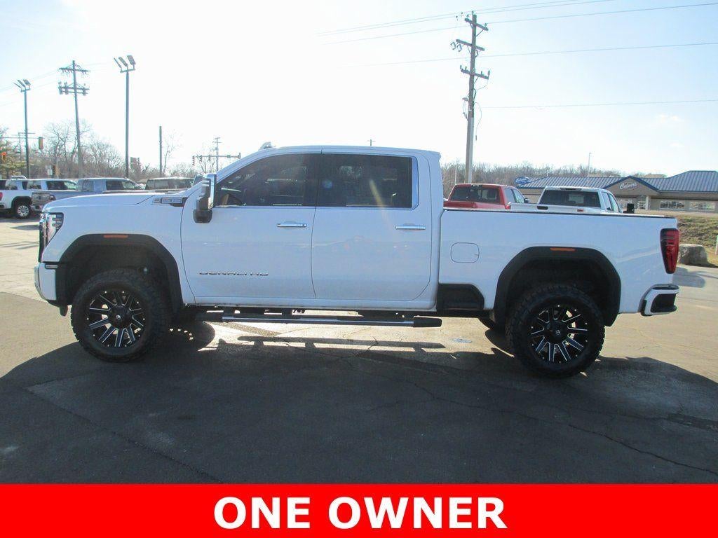 2024 GMC Sierra 3500 HD Denali