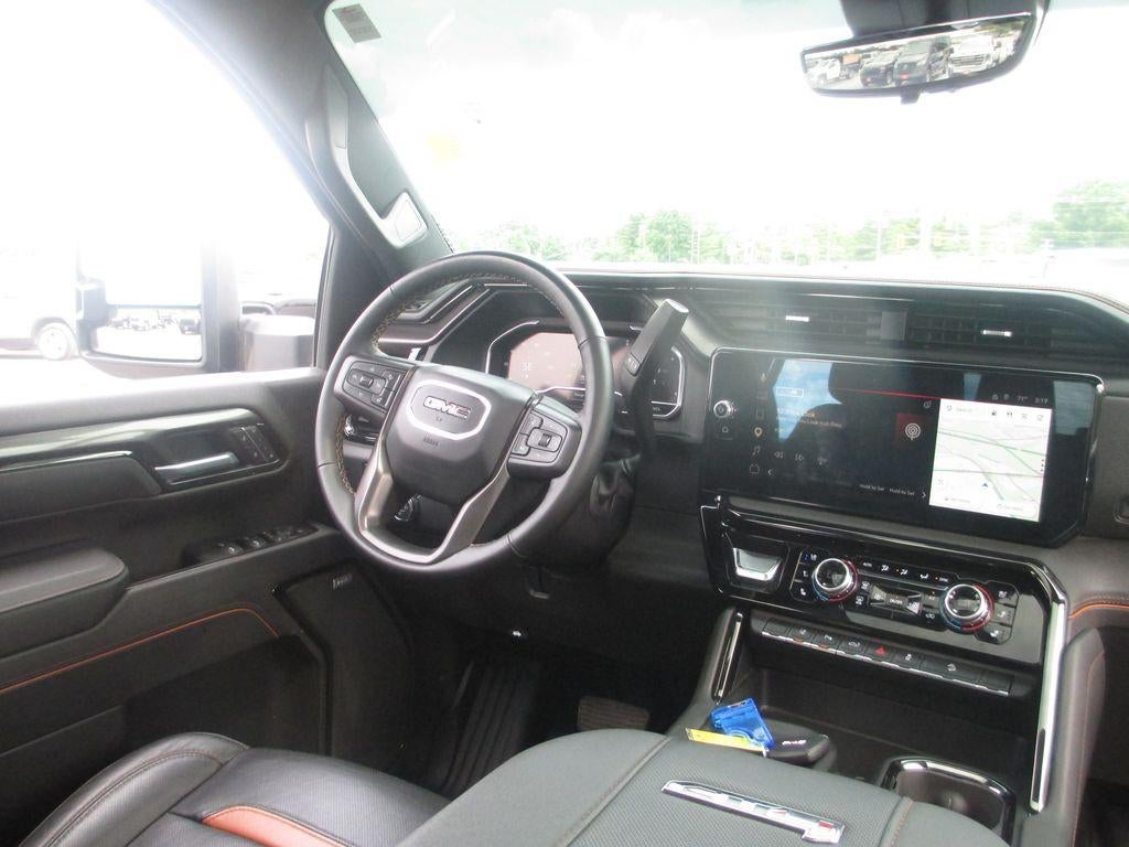 2025 GMC Sierra 2500 HD AT4