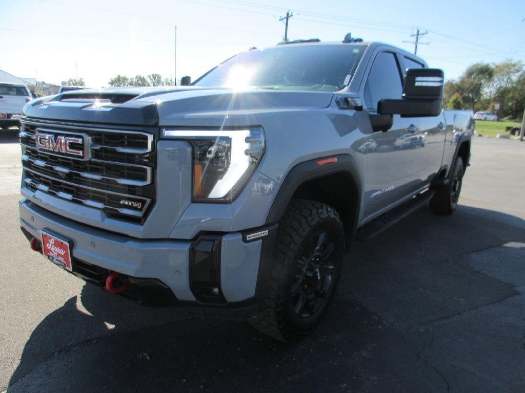 2025 GMC Sierra 2500 HD AT4