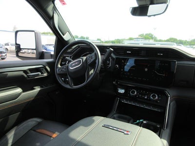 2025 GMC Sierra 2500 HD AT4