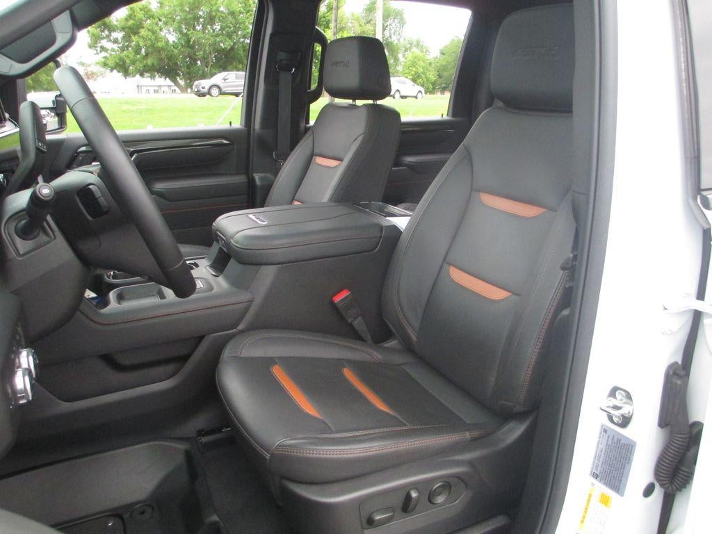 2025 GMC Sierra 2500 HD AT4