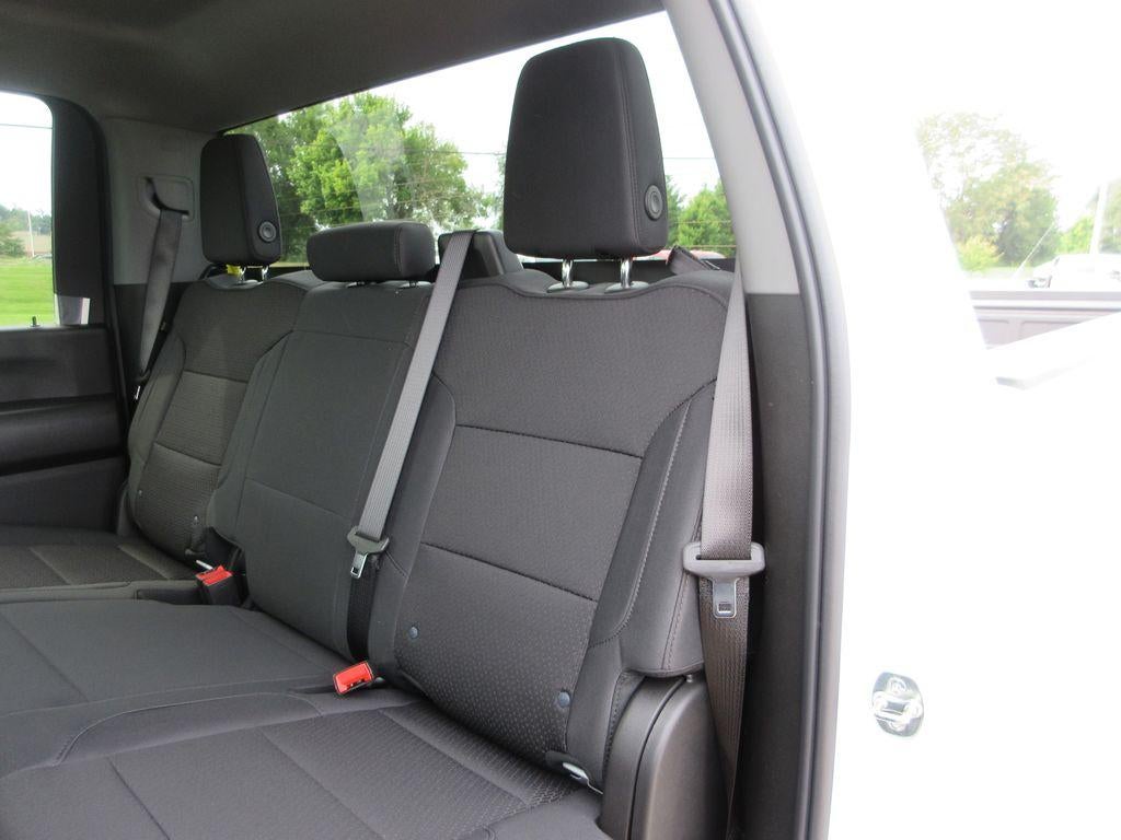 2026 GMC Sierra 3500 HD Pro DRW