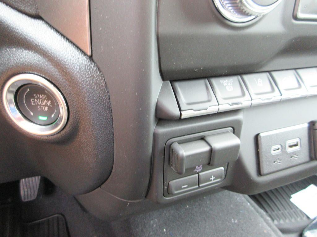 2026 GMC Sierra 3500 HD Pro DRW