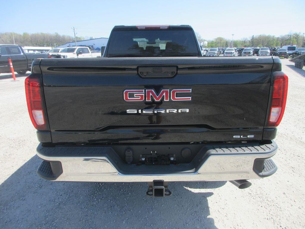 2026 GMC Sierra 3500 HD SLE