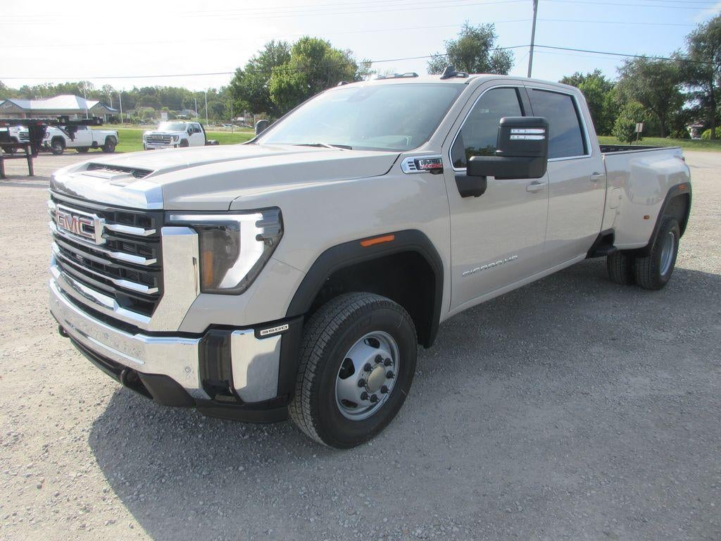 2026 GMC Sierra 3500 HD SLE DRW