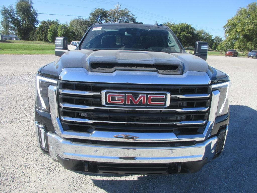 2026 GMC Sierra 3500 HD SLE
