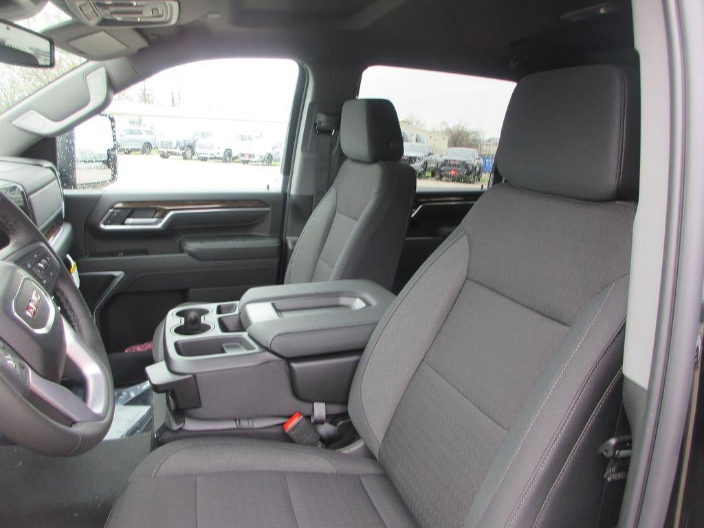 2026 GMC Sierra 3500 HD SLE