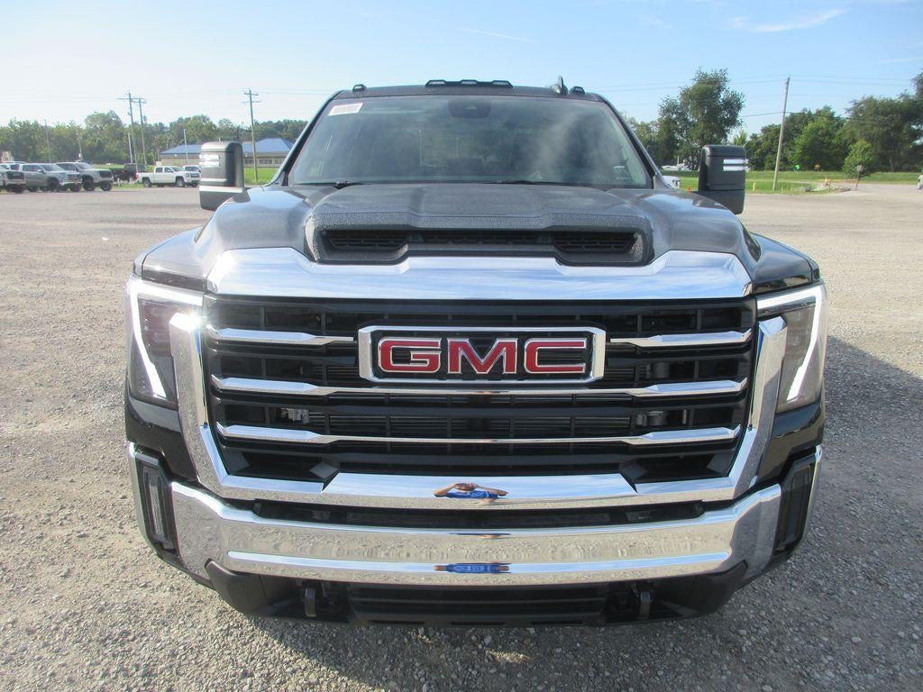 2026 GMC Sierra 3500 HD SLE