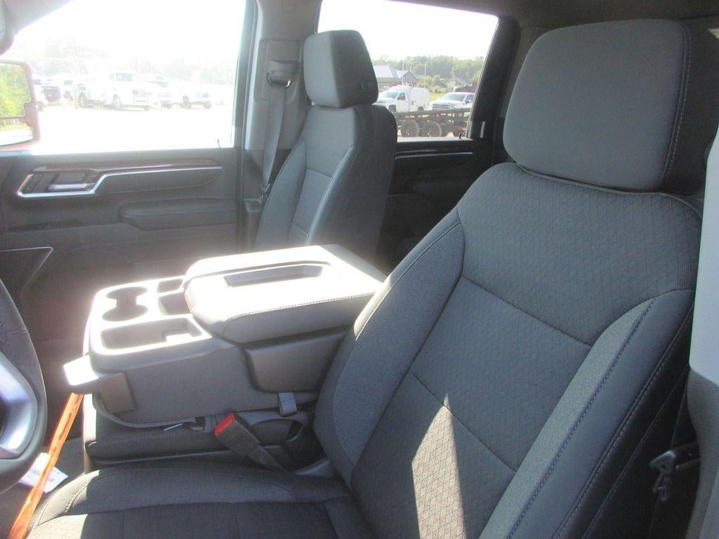 2026 GMC Sierra 3500 HD SLE DRW