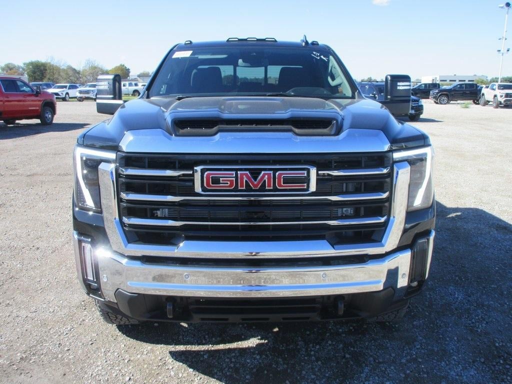 2026 GMC Sierra 3500 HD SLE