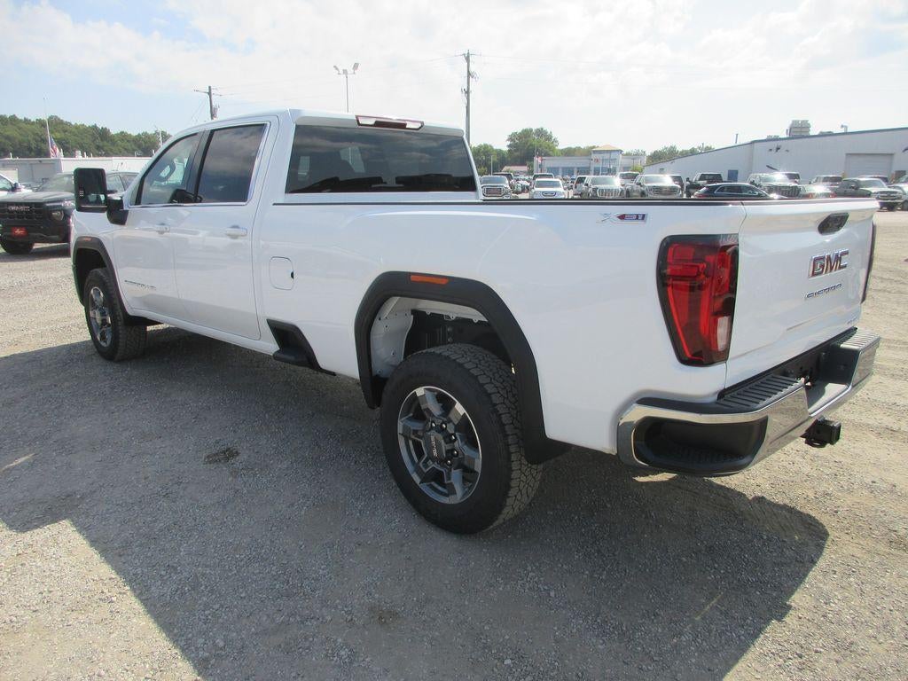 2026 GMC Sierra 3500 HD SLE