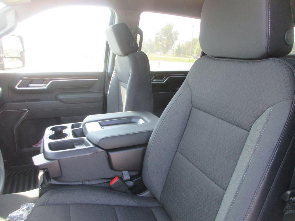 2026 GMC Sierra 3500 HD SLE DRW