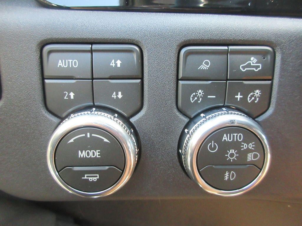 2026 GMC Sierra 3500 HD SLE DRW