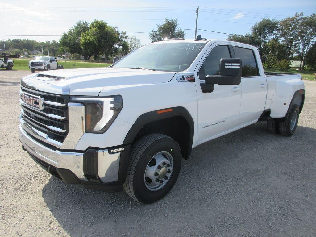 2026 GMC Sierra 3500 HD SLE DRW