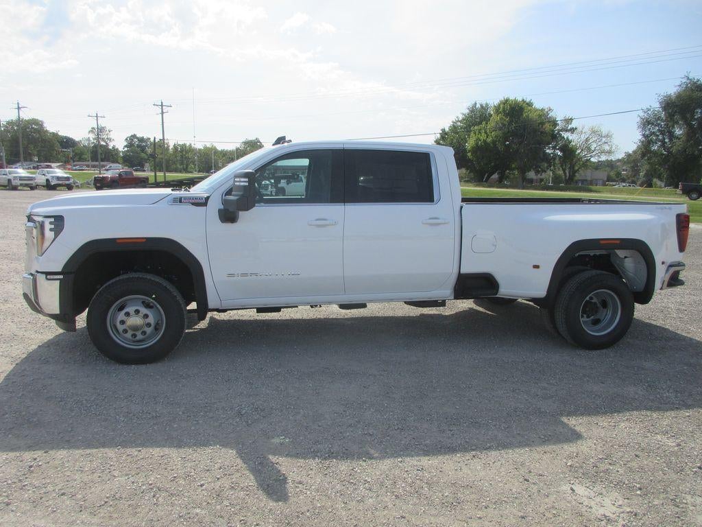 2026 GMC Sierra 3500 HD SLE DRW
