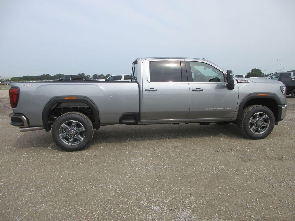 2026 GMC Sierra 3500 HD SLE
